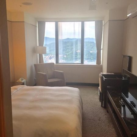 Rhine Inn Keelung Buitenkant foto