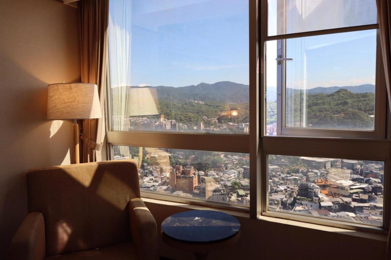 Rhine Inn Keelung Buitenkant foto