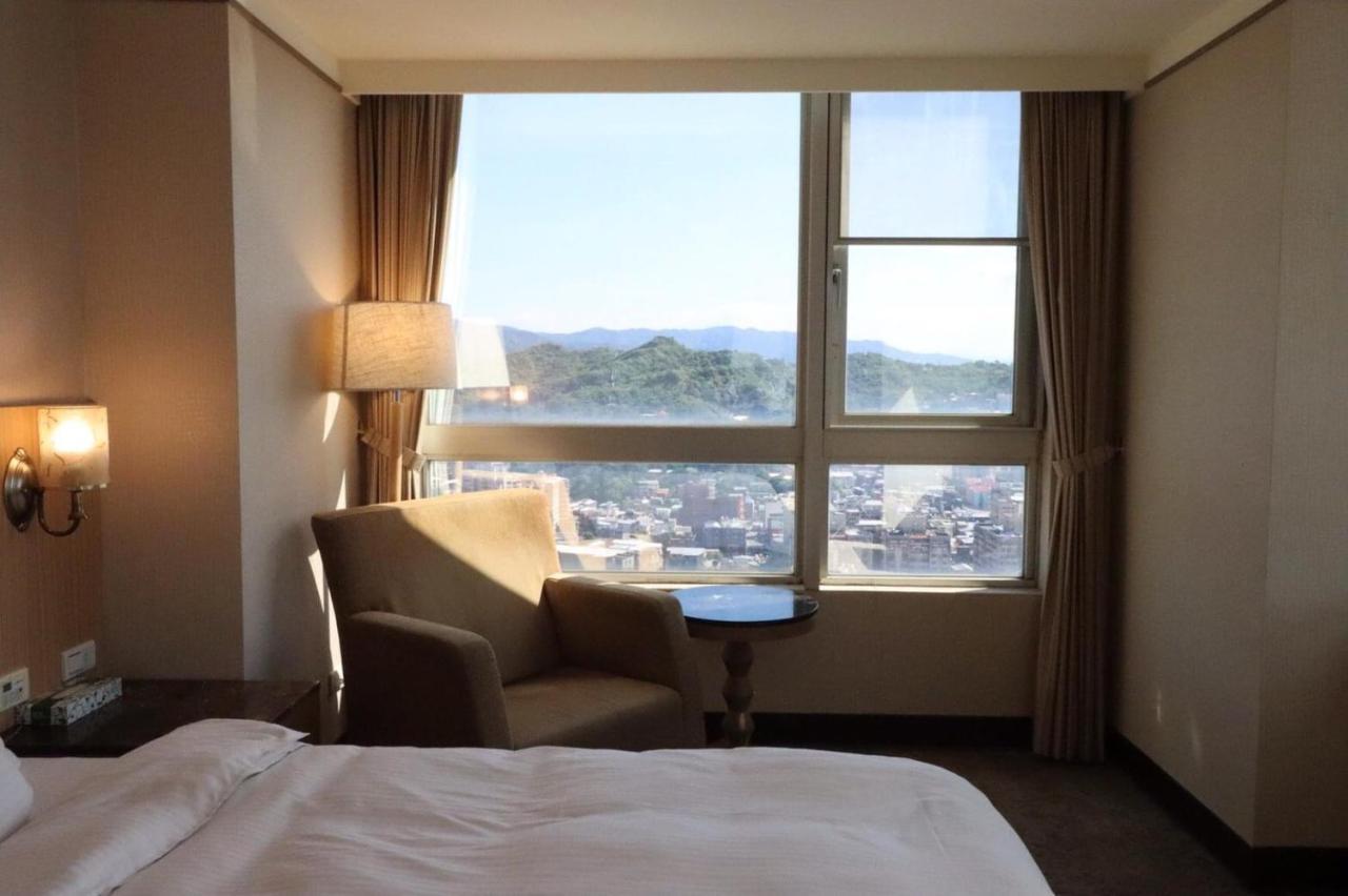 Rhine Inn Keelung Buitenkant foto